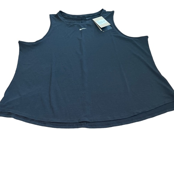 NWT โข Nike โข Black โข Dri-Fit โข Tank - Picture 2 of 6